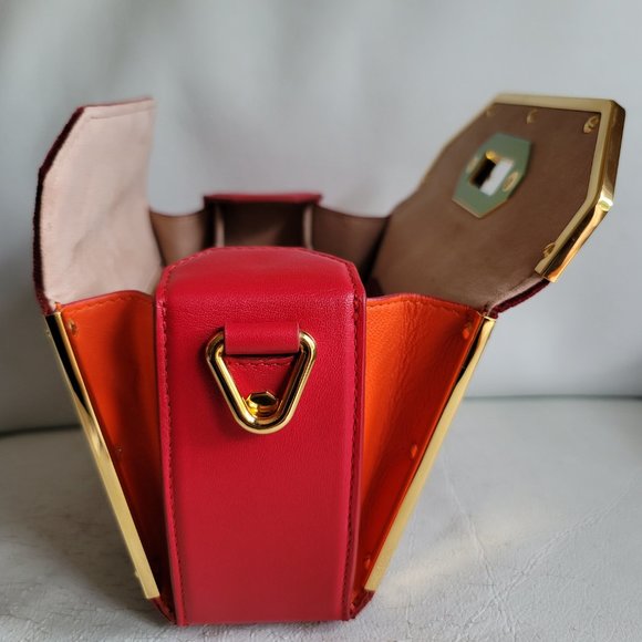 ❌️SOLD❌️ Alexander McQueen Box Velvet 16 Red Gold Leather Shoulder Bag Square - Picture 2 of 16